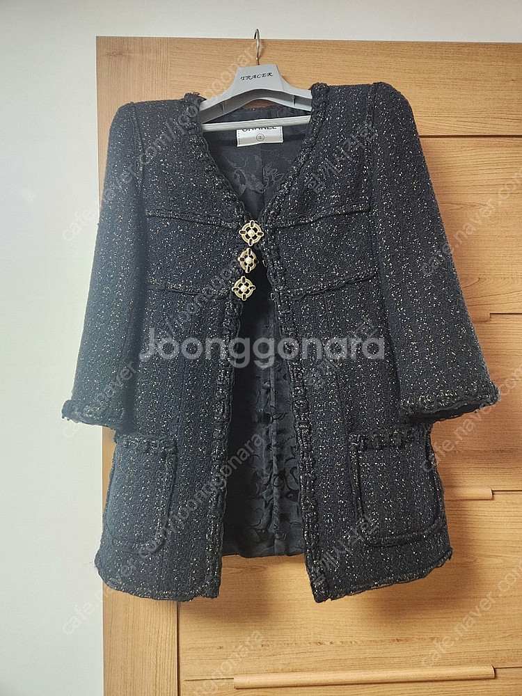 샤넬 트위드 자켓--0